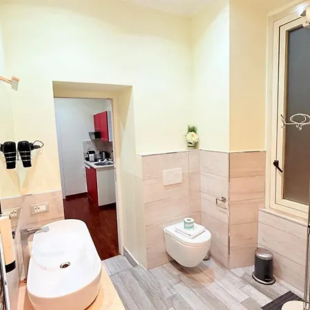 Dimora Frattina Rom